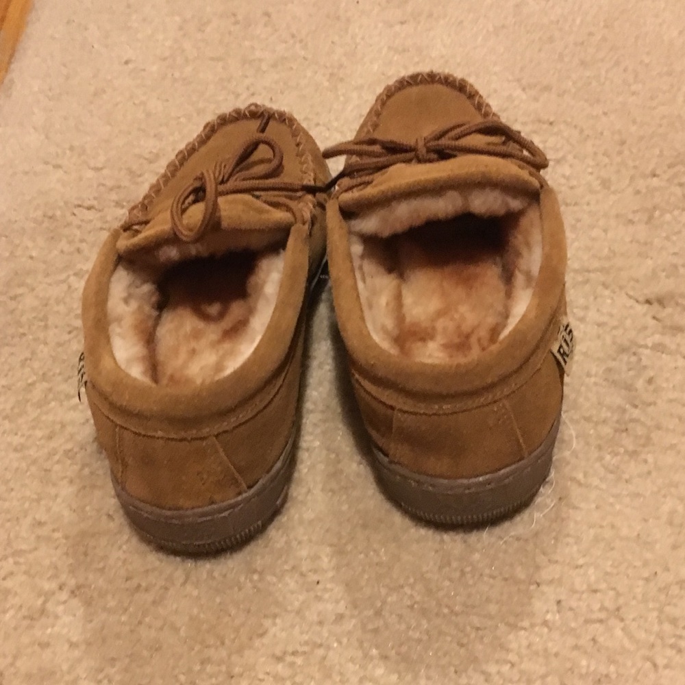 Woman's RJ's Fuzzies moccasins - Picture 3 of 7